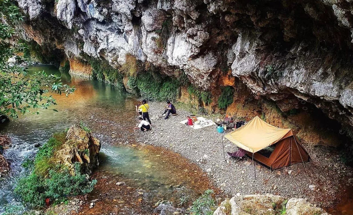 6 Beautiful Green Camping Spots in Cao Bang