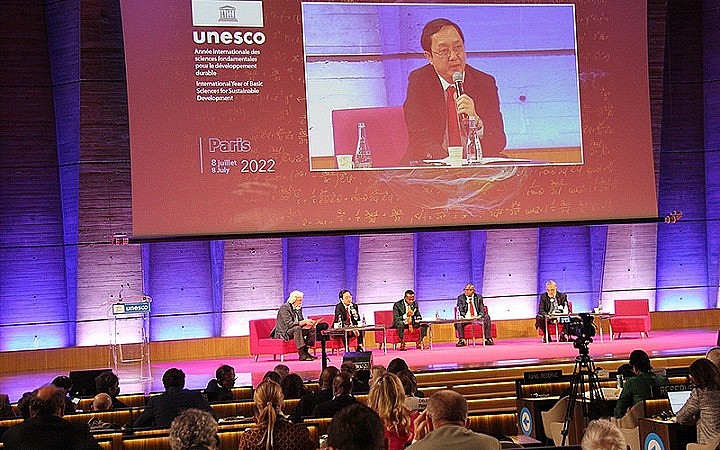 Vietnam Attends International Year of Basic Sciences for Sustainable Development