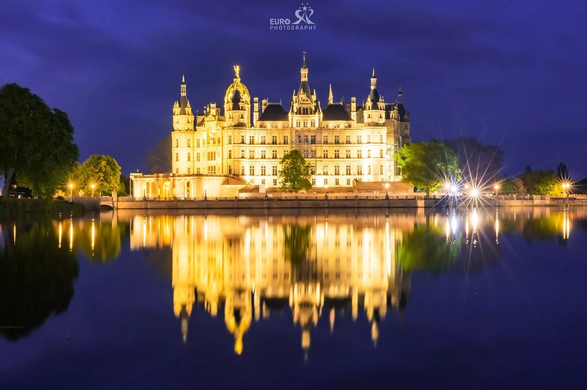 Enchanting Schwerin Castle through the Lens of a Vietnamese Photographer