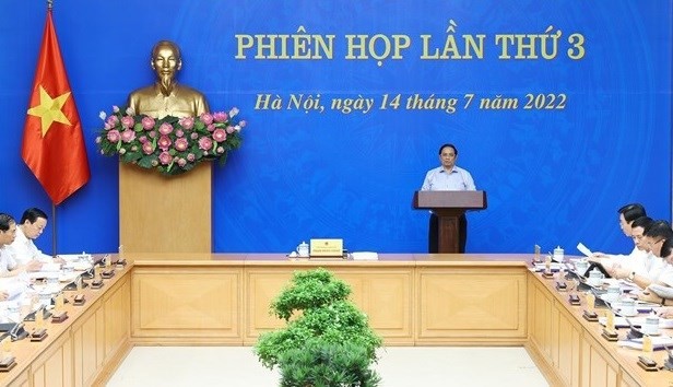 PM Pham Minh Chinh speaks at the third meeting of the national steering committee for implementing the commitments. (Photo: VNA)