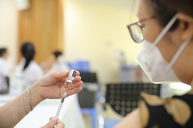 Vietnam Appreciates WHO's Assistance to Medical Development: Vice President