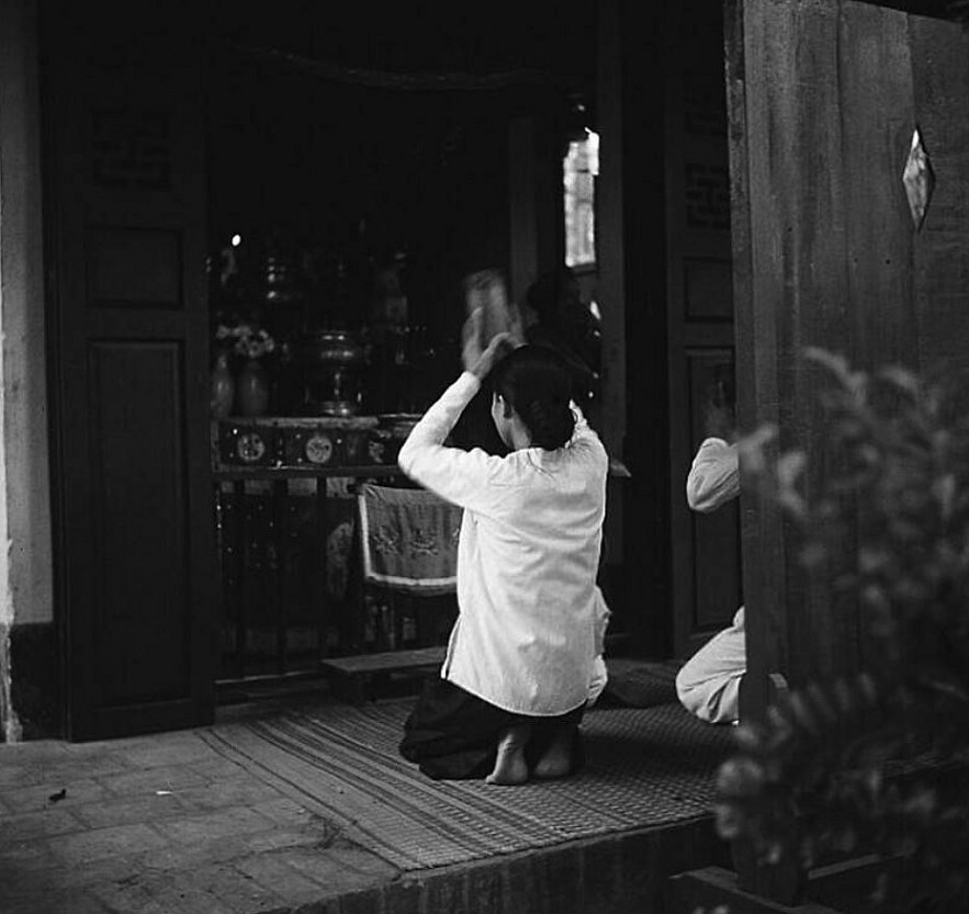 Saigon Cho Lon in 1947 Through A French Photographer's lens