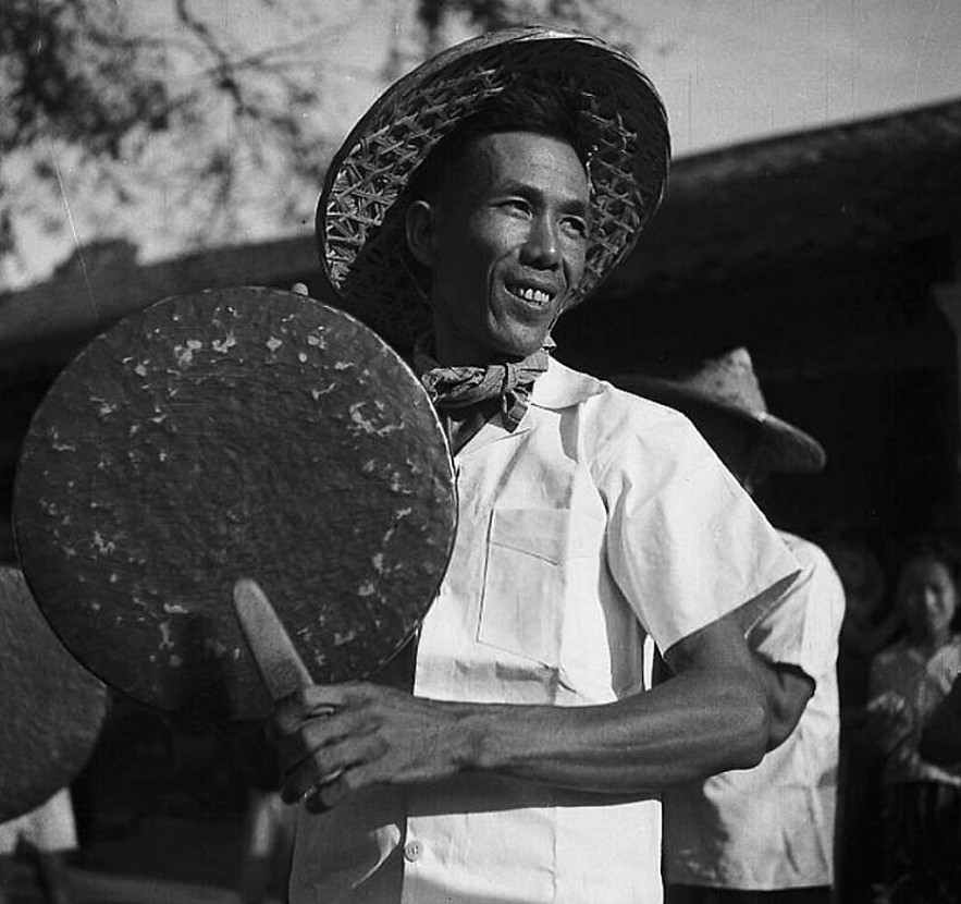 Saigon Cho Lon in 1947 Through A French Photographer's lens