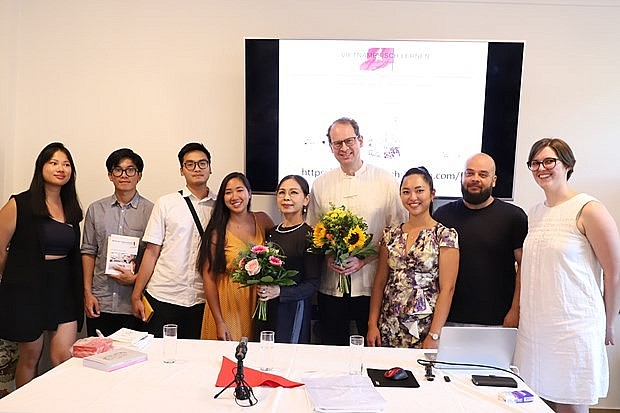 Bilingual Books Bring Vietnamese Language and Culture to Germans