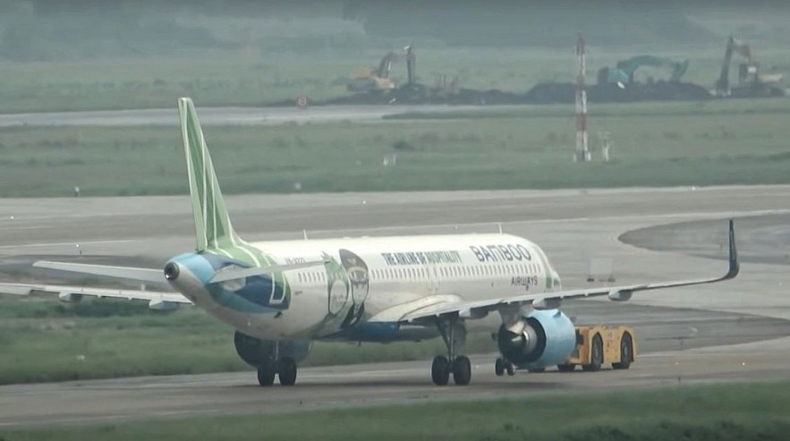 Vietnam Business & Weather Briefing (July 30): Only 40% of International Air Routes Resumed