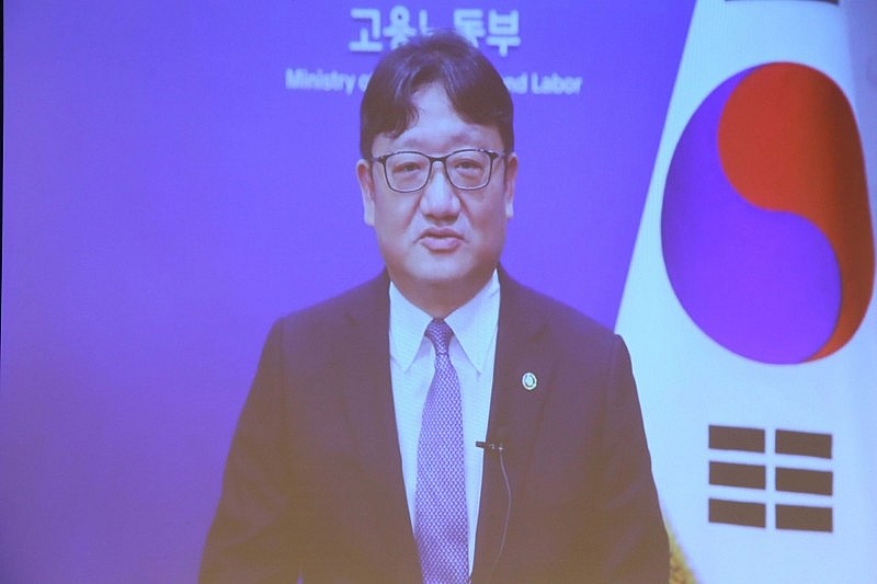 Vietnam and RoK Strengthen Labor Cooperation