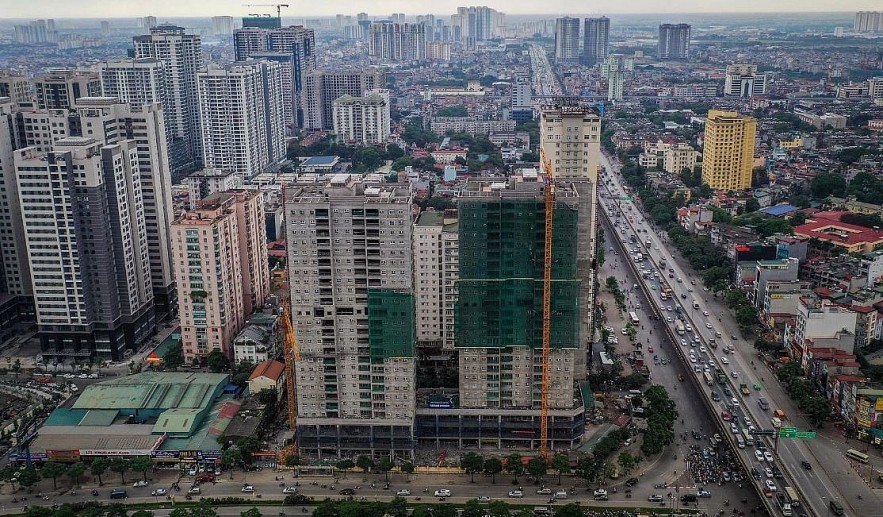 Vietnam Business & Weather Briefing (August 6): Opposite Trends in Domestic and Global Gold Price