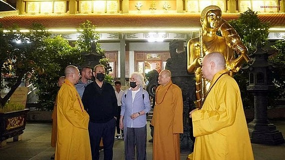 Former Israeli PM in Vietnam for Development Talks
