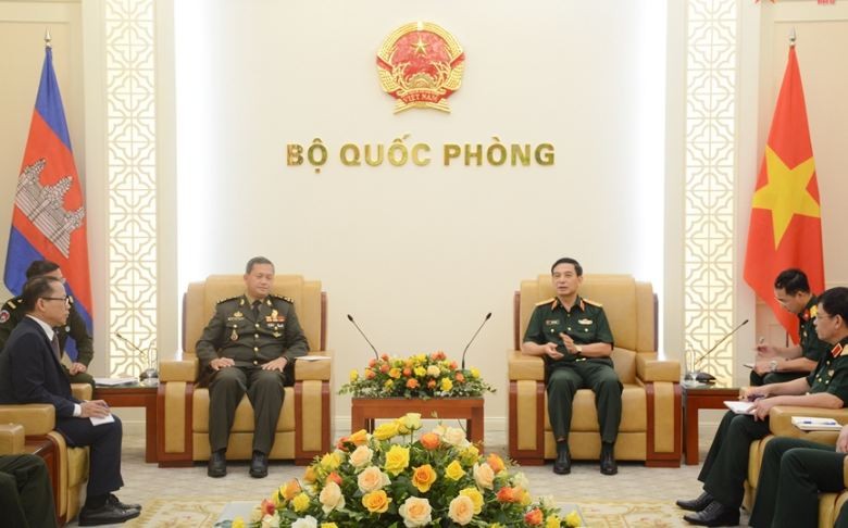 Vietnam, Cambodia Effectively Ensure Security in Border Areas