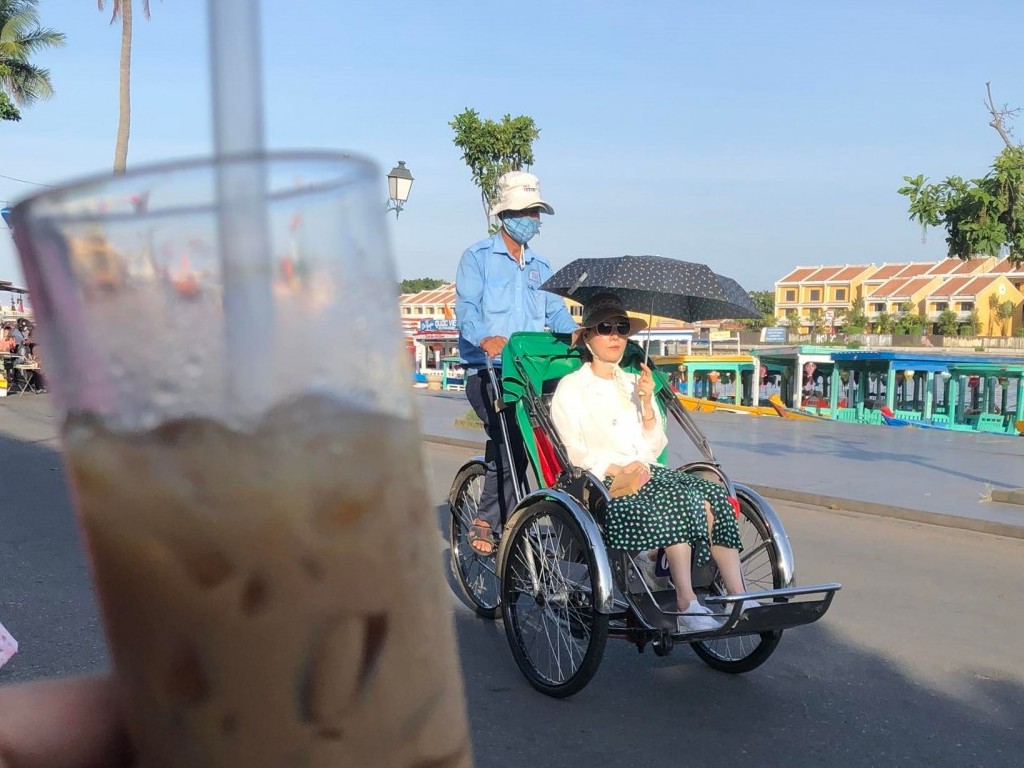 Café Crawls: Sipping Our Way Through Ancient Hoi An