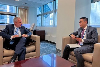 Vietnam Pledges to Join Efforts in Seeking Solutions to Global Challenges