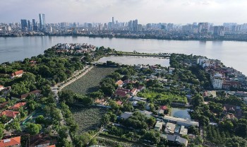 Vietnam Business & Weather Briefing (August 23): Finance Ministry Sets Targets for Banking System