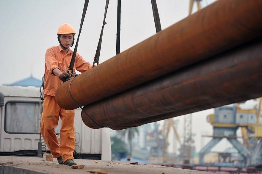 Vietnam Business & Weather Briefing (August 26): Leather, footwear exports exceed USD 14 billion