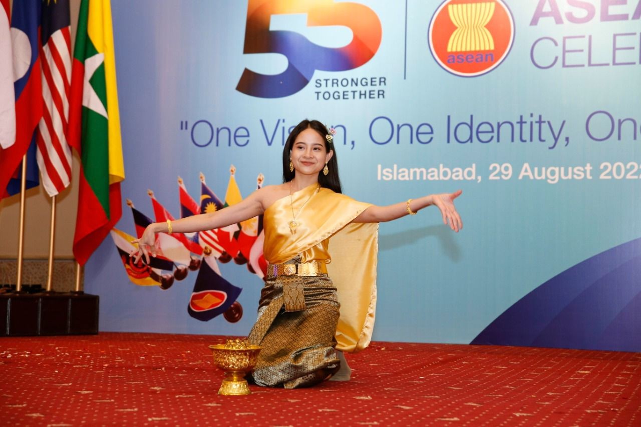 Vietnam Chairs 55th Anniversary of ASEAN in Islamabad