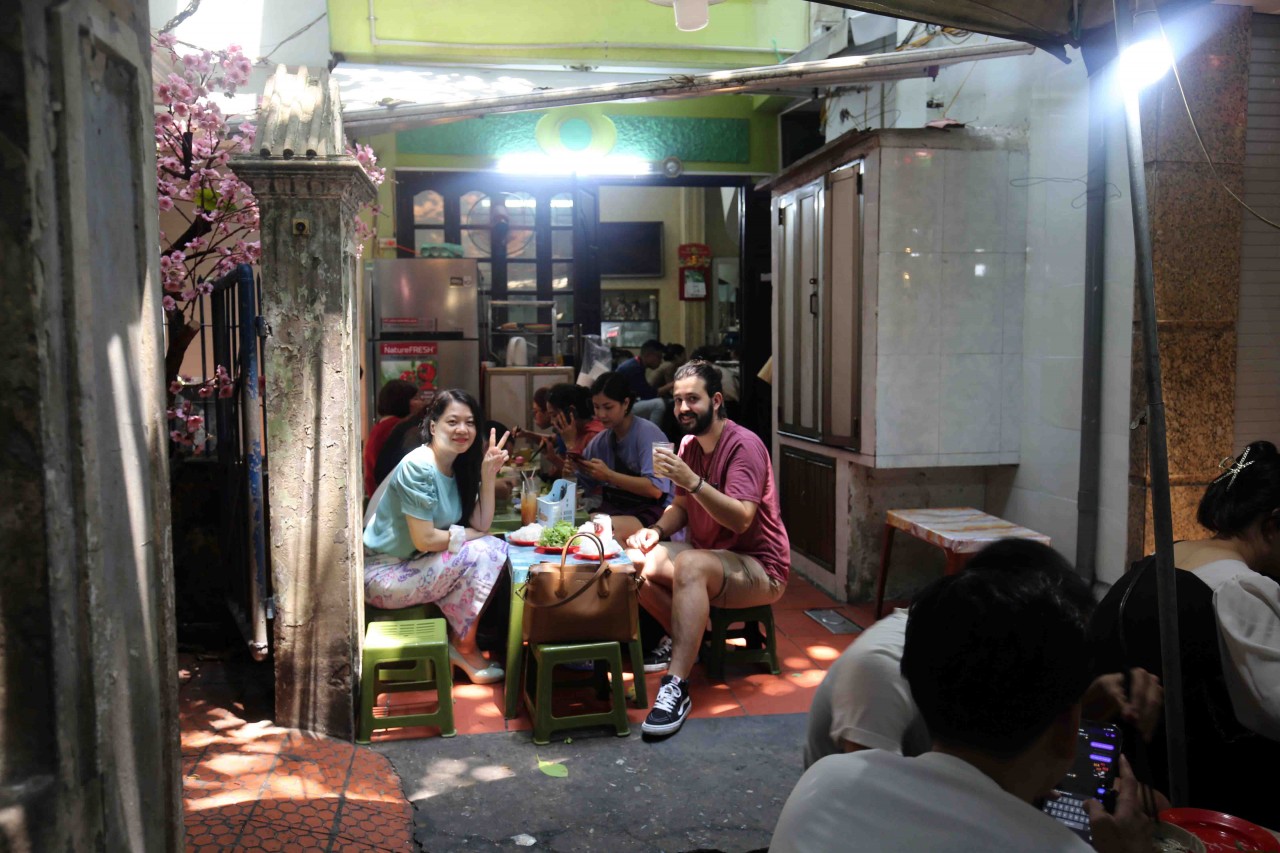 The Hunt for the Perfect Bun Cha
