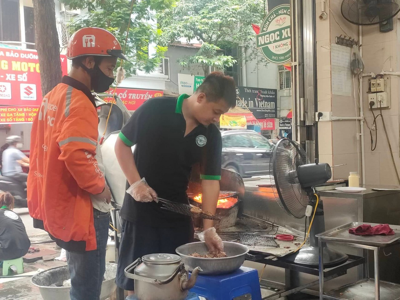 The Hunt for the Perfect Bun Cha