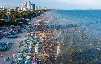 Vietnam Business & Weather Briefing (Sep 4): Ho Chi Minh City – Chiang Mai route resumed