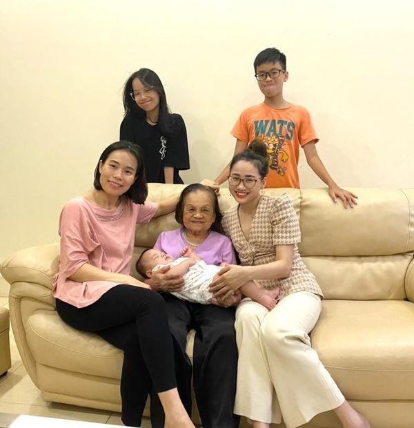 Mid-Autumn Festival through the Ages: Hanoians Share their Mid-Autumn Memories