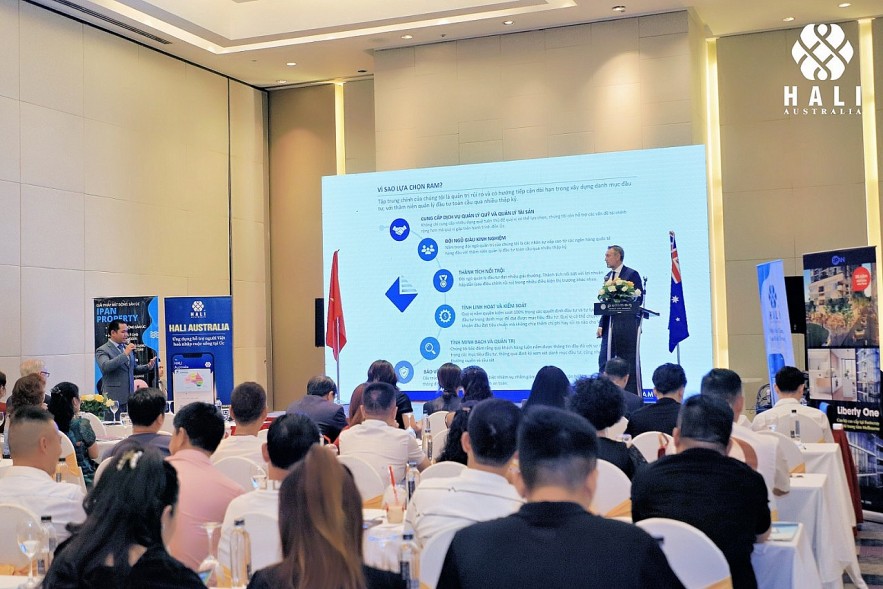 “This fiscal year is a golden investment opportunity for Vietnamese investors”