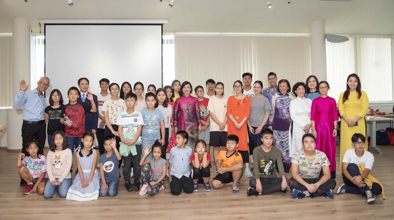 Day to Honor Vietnamese Language Held in Romania, Hungary