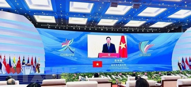 Deputy PM Attends Opening of 19th CAEXPO and CABIS