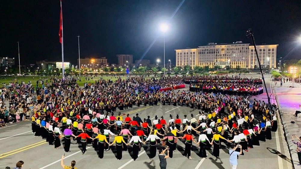 Art of Xoe Dance of Thai Ethnic People Honoured in Son La Province