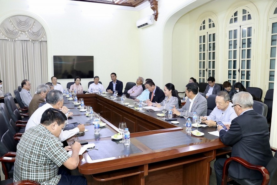 Friendship Association of Vietnam and Thailand Beef Up Cooperation