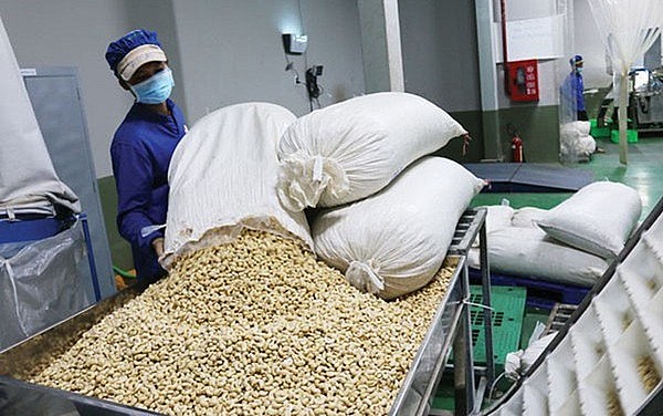 Vietnam Changes From Trade Deficit to Trade Surplus with Cambodia