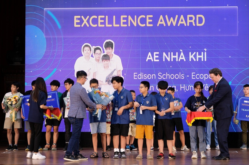 First National Robotics Tournament 2022 Successfully Held in Hanoi