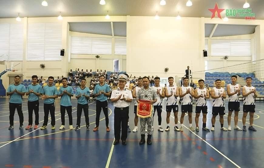 Vietnamese Navy Ship Arrives at Home Port, Concluding Malaysian Visit