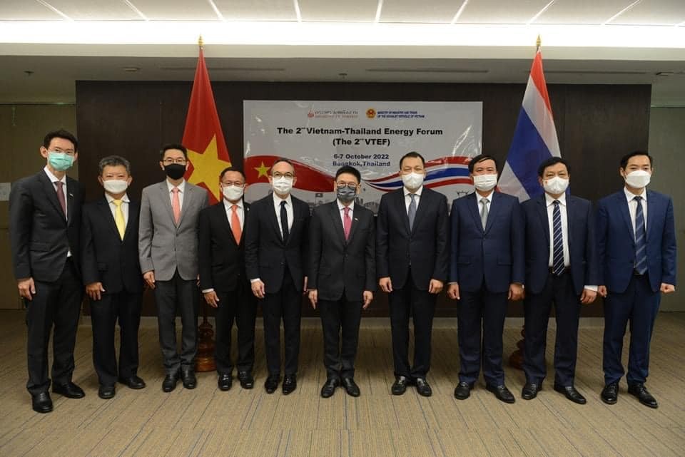 Vietnam, Thailand Hold Second Energy Forum in Bangkok
