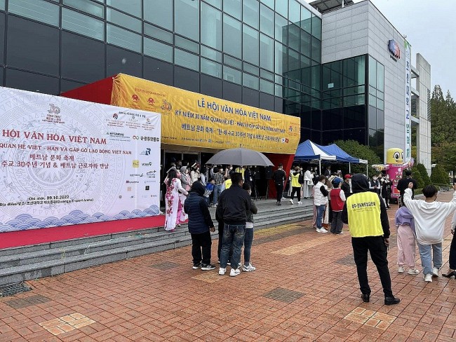 Cultural Festival Boosts Vietnam-RoK Ties