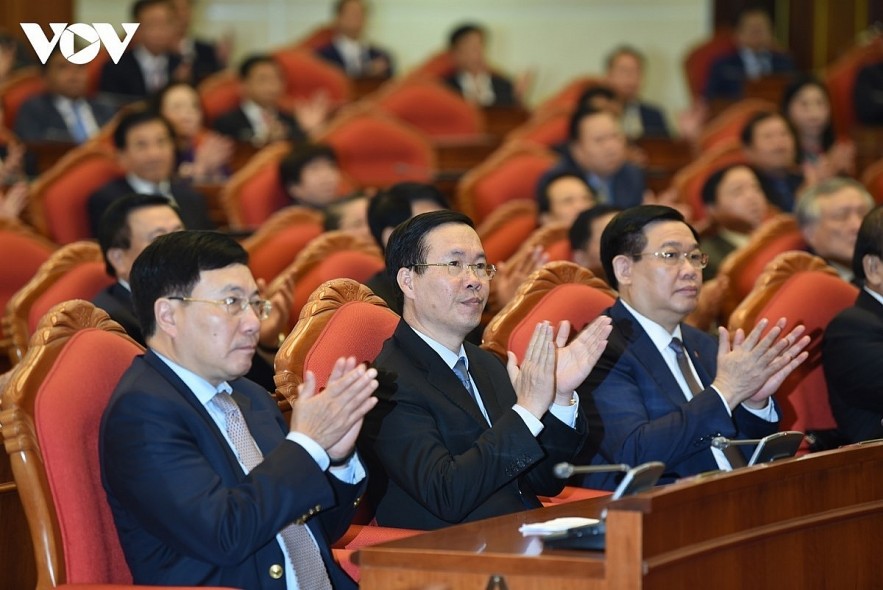 Party Central Committee members highly agree with issues discussed during the plenum.
