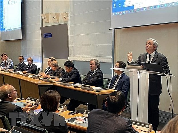 Vietnam Remains Attractive Destination for French Investors