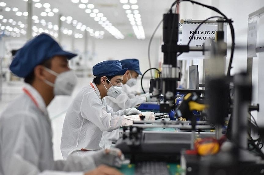 Vietnam Business & Weather Briefing (Oct 14): Garment Export Value Up In Nine Months