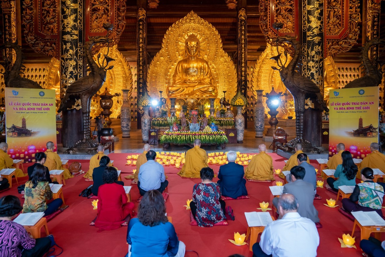 Vietnam Peace Committee, VUFO Pray for Peace