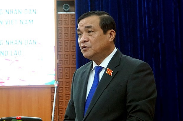 Phan Viet Cuong, Chairman of the People’s Council of Quang Nam, speaks at the meeting. Photo: VNA