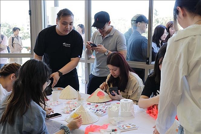 Vietnamese Students - Bridge to Promote Cultural and Educational Cooperation between Vietnam and Australia