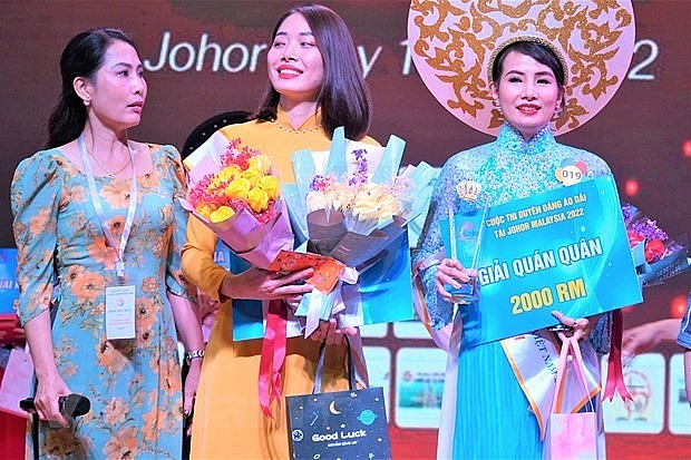 Honoring Vietnamese Ao Dai in Malaysia