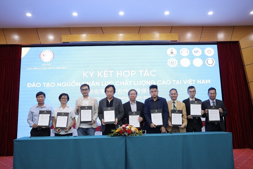 Promoting Cooperation in High-quality Human Resources Training Between Vietnam and Taiwan, China