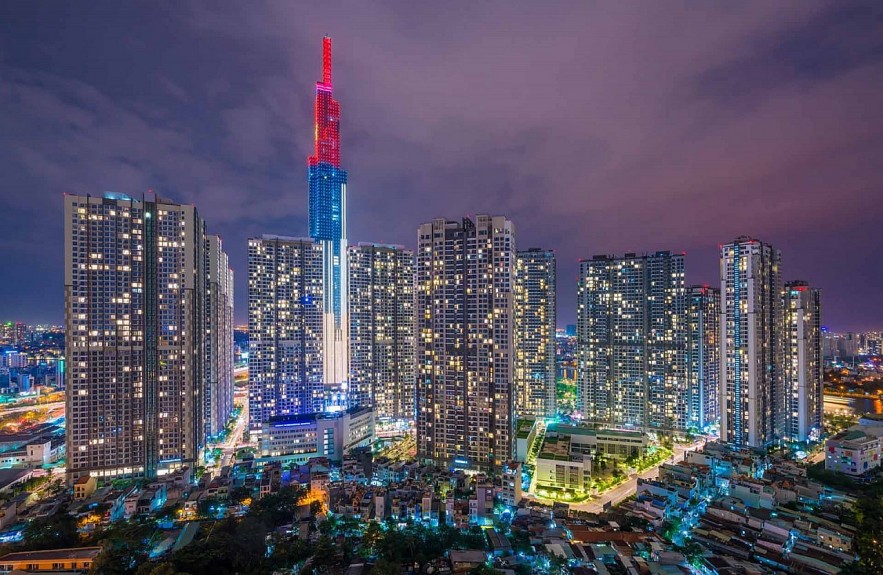 Breaking Travel News spotlighted Ho Chi Minh City as a metropolis vibrating with energy, innovation and traffic, describing the city as the economic heart of the country and the main hub of the southern region. (Nguồn: Getty Images)