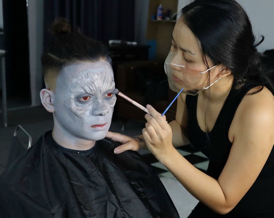 Ghost in Culture: Western Halloween vs Vietnamese Month of Ghosts