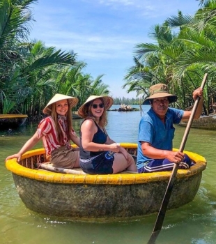 International Visitors to Vietnam Reach more than 2.35 Million
