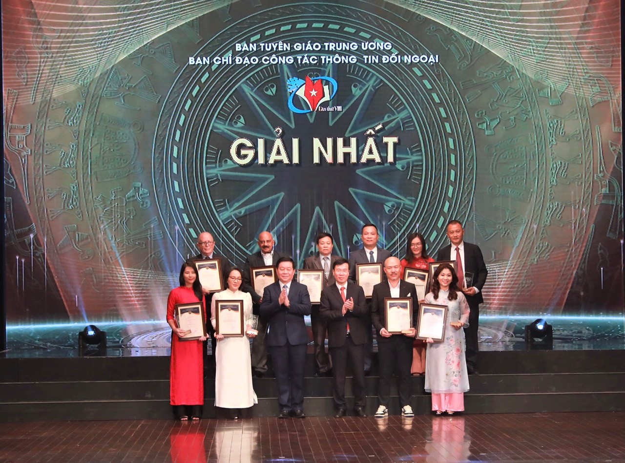 VUFO Contributes to the Success of the 8th National External Information Service Awards