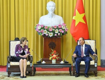 President Welcomes South Australia Governor