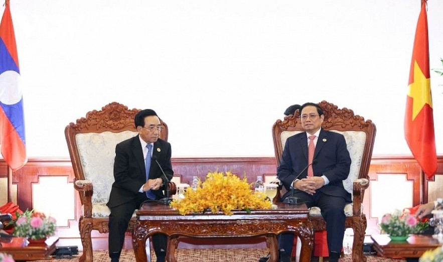 Prime Minister Meet ASEAN Leaders on Sideline of ASEAN Summits