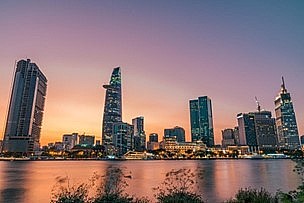 Why You Should Study Abroad in Vietnam: 5 Reasons