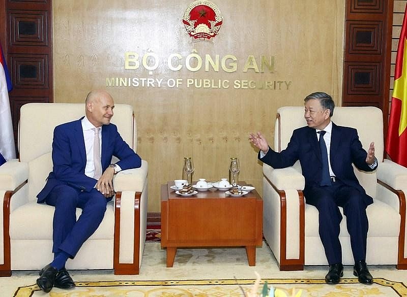 Vietnam, Netherlands Strengthen Cooperation in Crime Combat
