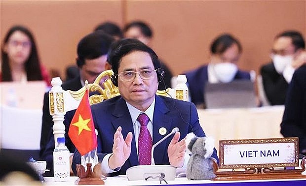 Vietnam Calls for Singapore’s Support in Digital Infrastructure Building