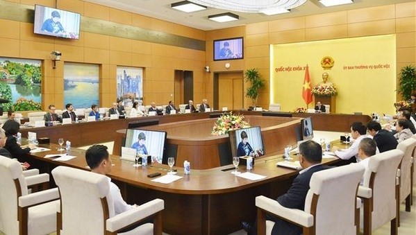At the meeting in Hanoi with ambassadors and representatives of the Francophonie organisations in Vietnam. Photo: VNA